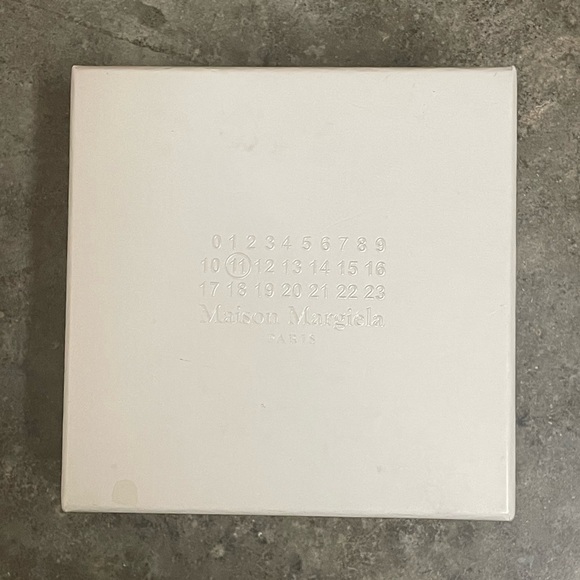 Margiela Silver Shield Logo Necklace - Picture 9 of 10